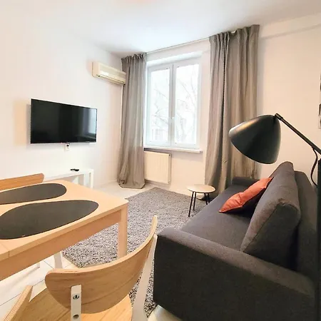 Διαμέρισμα Concierge Hoza Corner *